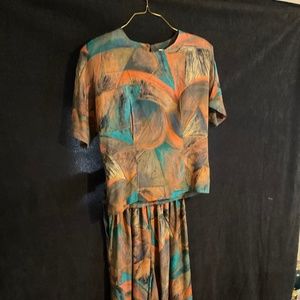 Blouse and capri pants